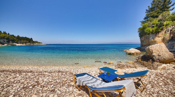 Relax At Monodendri Beach