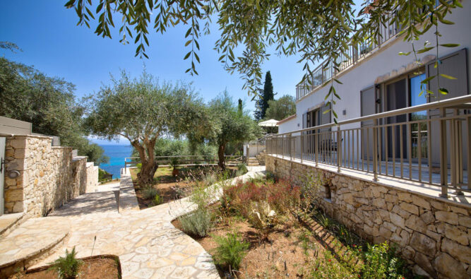 Location With Luxury Glyfada Bay Villa At Sea And Garden