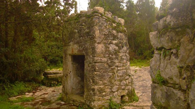 Cisterns Of Sarakinos